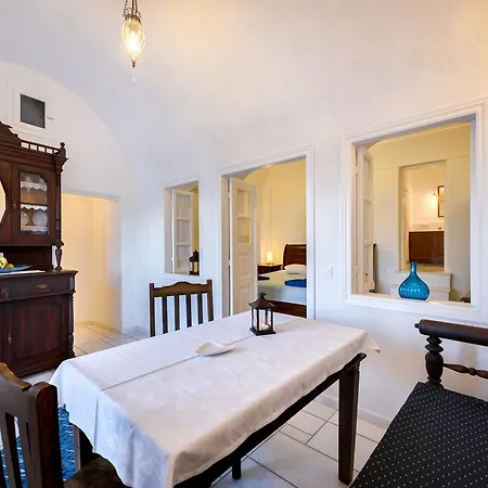 Hotel Chelidonia Traditional Oía