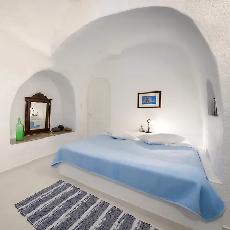 Chelidonia Traditional 3*